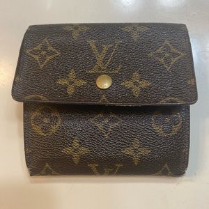 LV DOUBLE SNAP WALLET